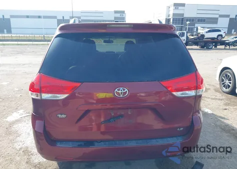 2012 Toyota Sienna Le V6 8 Passenger из США, поврежденный, VIN 5TDKK3DC5CS223659